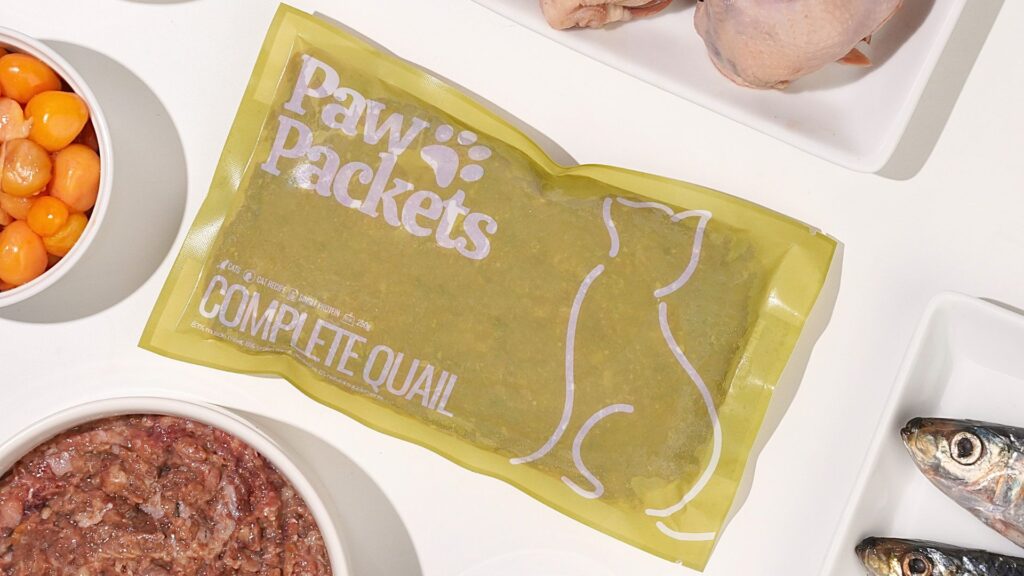 paw packets makanan kucing raw food